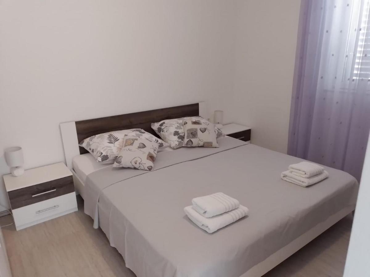Holiday Home Kastela Village Esterno foto